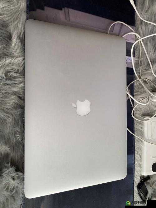 18 岁拥有免费的 MacBook Pro 啦